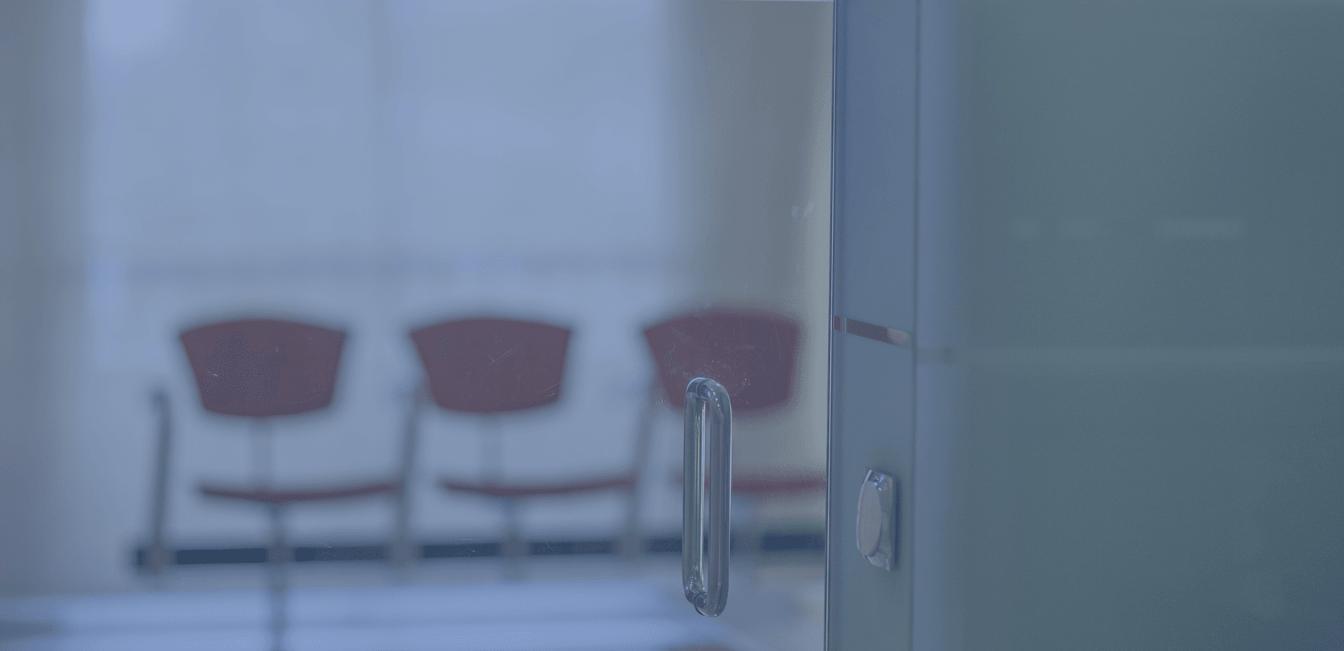 sala-espera-cirugia-ortognatica-alberto-candau-cordoba-compressor